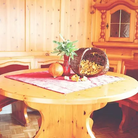Appartementhaus Ligister Ursprung Apartment